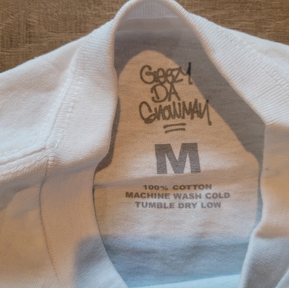 Geezy Official Merch T Shirt - Picture 2 of 3